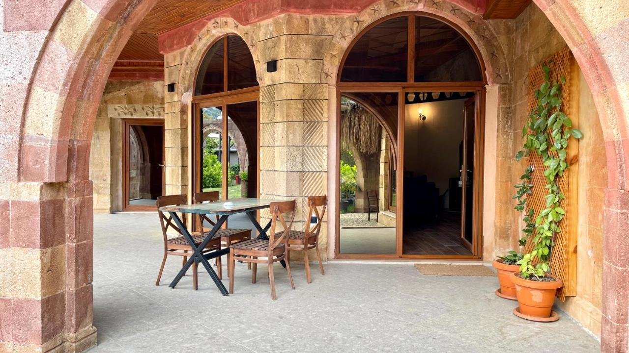 Aida Hotel Чирали Экстерьер фото