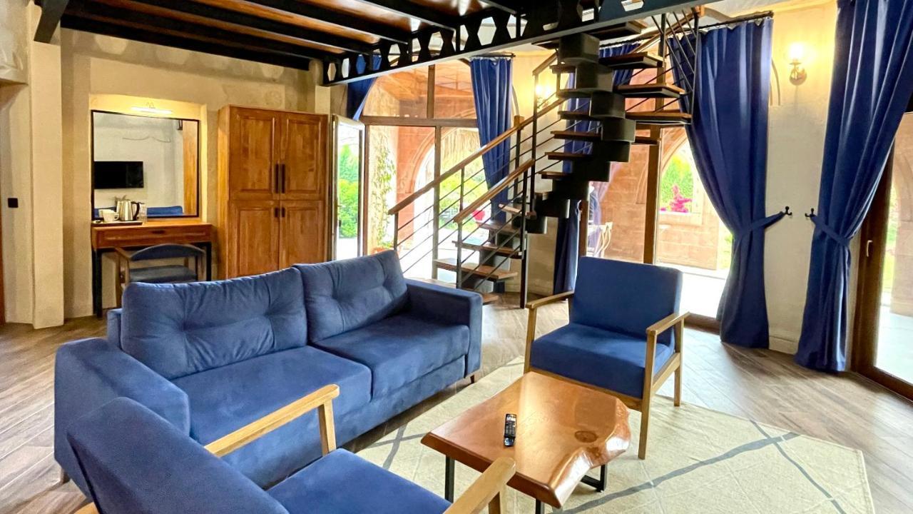 Aida Hotel Чирали Экстерьер фото